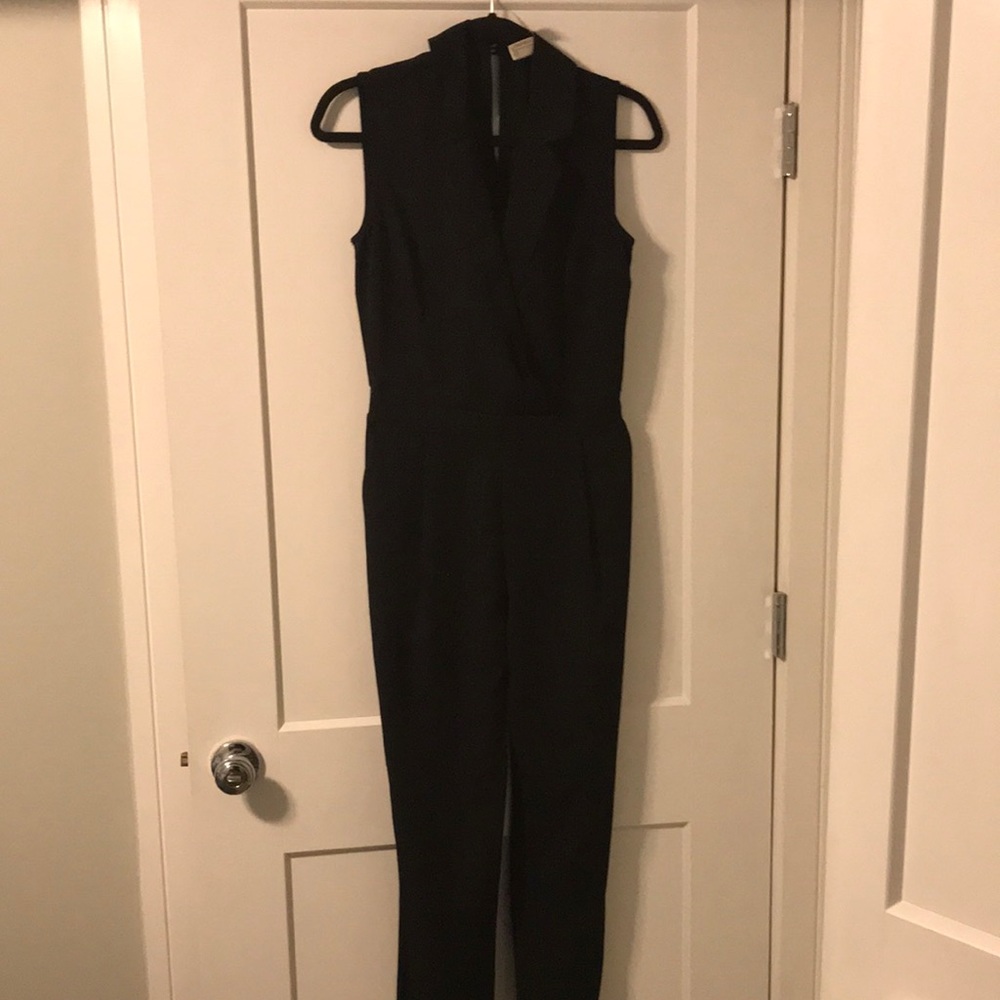 Forever 21 Exclusive Black Jumper